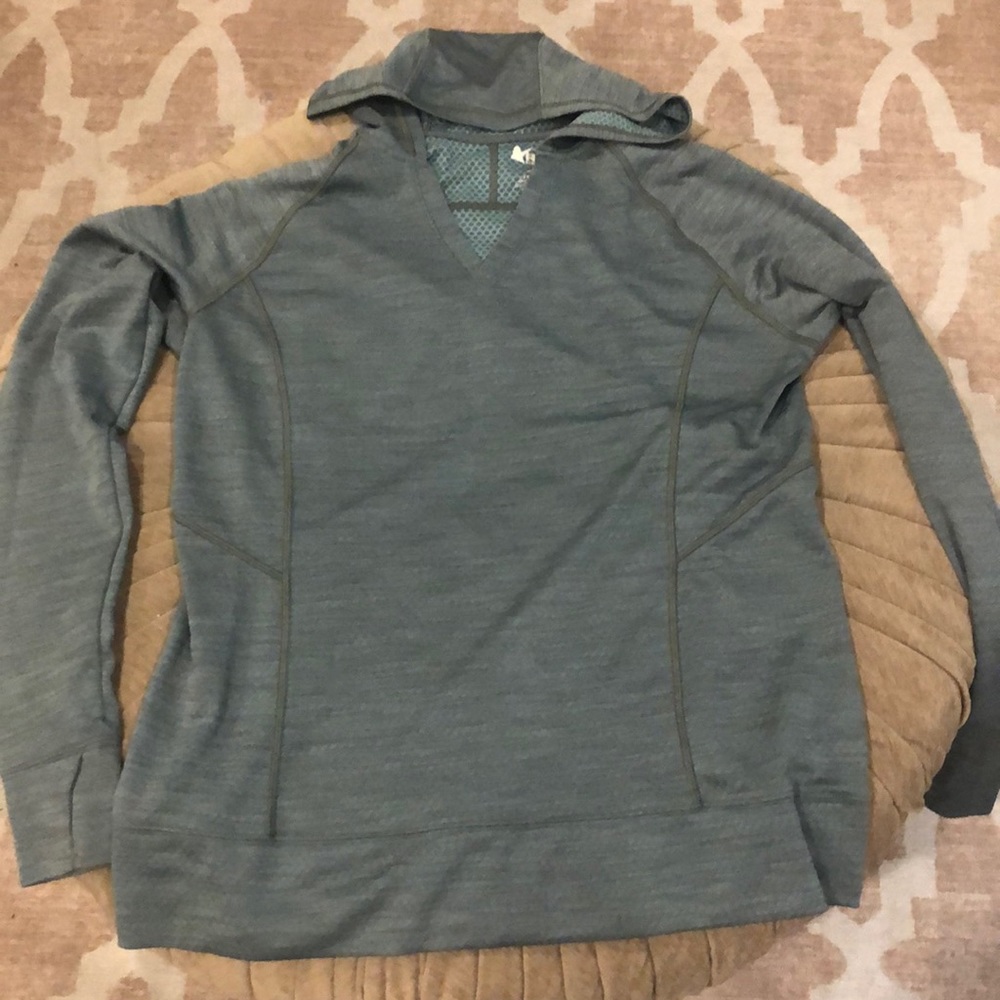Perfect long sleeve athletic top